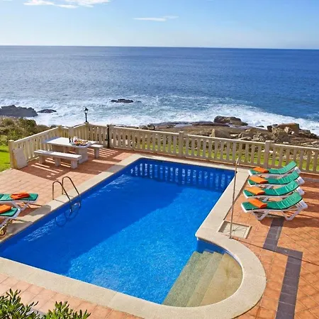 Sleeps 8 With Wifi *